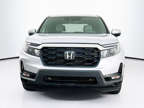 Used 2023 Honda Passport EX-L image 2