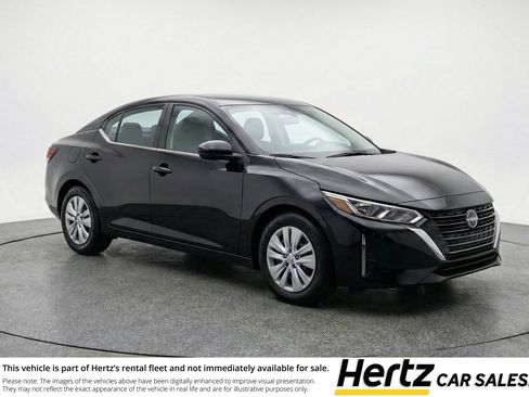 Used 2025 Nissan Sentra S image 1