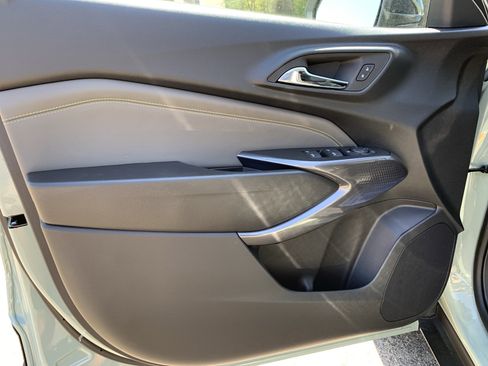 New 2026 Chevrolet Trax ACTIV FWD image 7