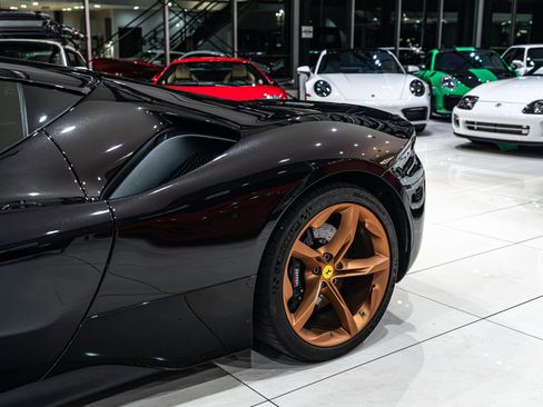 Used 2021 Ferrari SF90 Stradale image 43