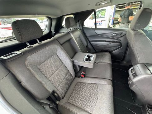 Used 2024 Chevrolet Equinox LT image 25