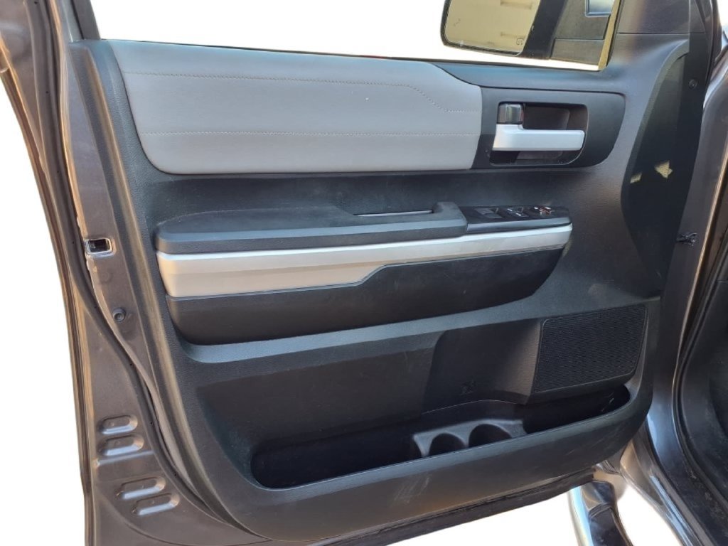Used 2017 Toyota Tundra Limited w/ Limited Premium Package RWD image 19