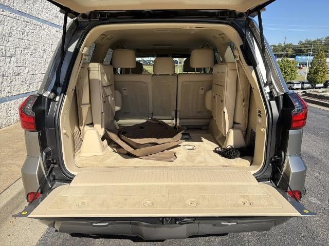 Used 2017 Lexus LX 570 4WD w/ Luxury Package image 20