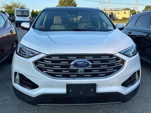 Used 2020 Ford Edge Titanium AWD/4WD image 2