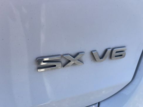 Used 2018 Kia Sorento SX FWD image 33