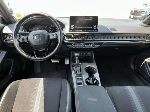 Used 2025 Honda Civic Sport image 11