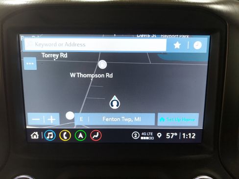 Used 2021 GMC Sierra 2500 AT4 w/ AT4 Preferred Package image 11