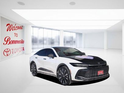 New 2025 Toyota Crown Platinum