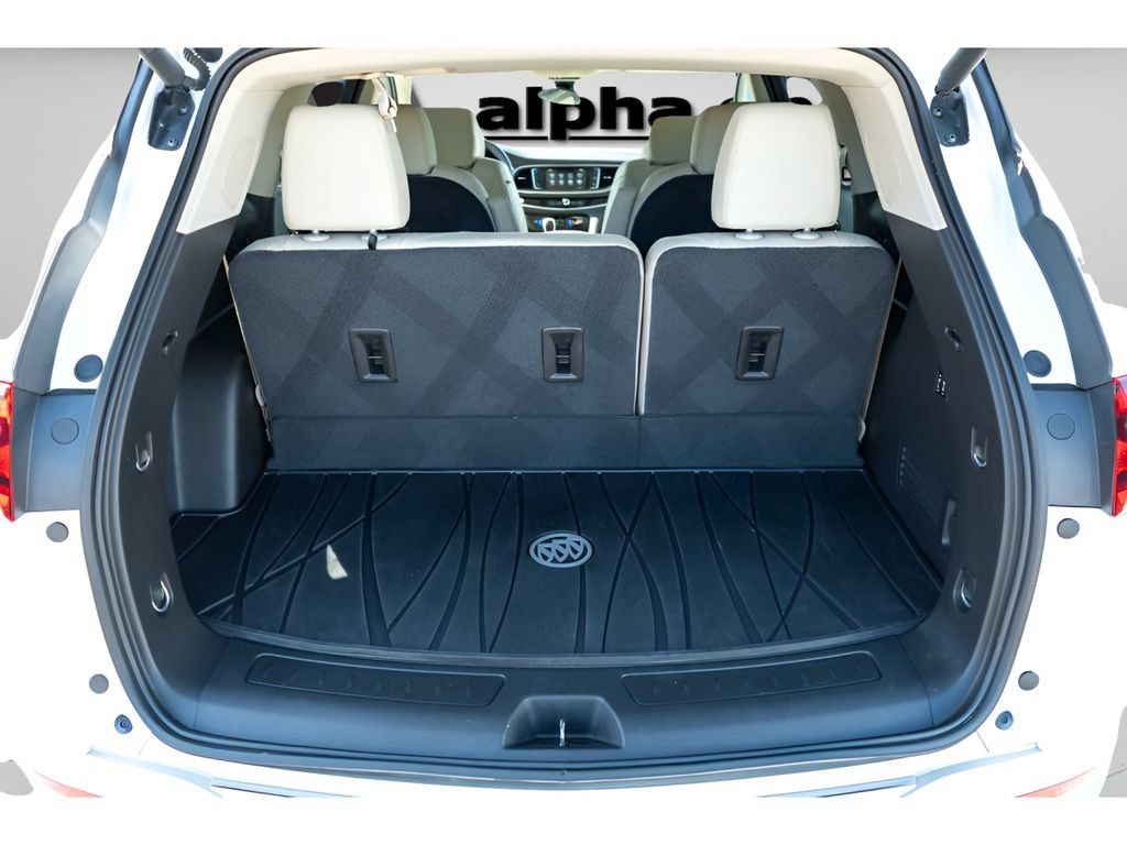 Used 2019 Buick Enclave Premium w/ Experience Buick Package FWD image 9
