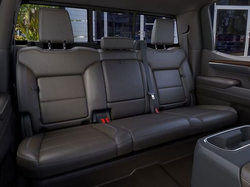 New 2026 GMC Sierra 1500 Denali w/ Technology Package AWD/4WD image 17