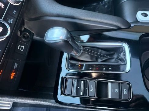 Used 2024 Acura Integra A-Spec image 18