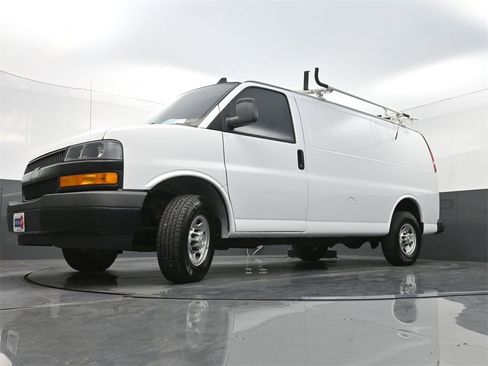 Used 2020 Chevrolet Express 2500 w/ Driver Convenience Package image 22