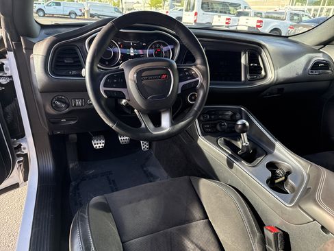 Used 2015 Dodge Challenger R/T Plus image 17
