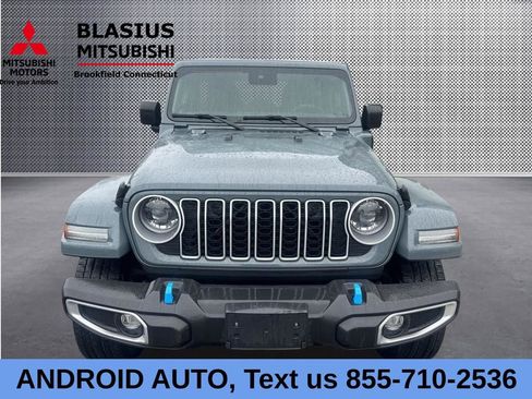 Used 2024 Jeep Wrangler Unlimited Sahara w/ Safety Group AWD/4WD image 16