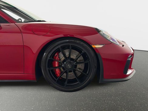 Used 2018 Porsche 911 GT3 image 21