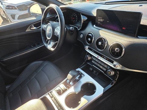Used 2023 Kia Stinger GT2 image 30