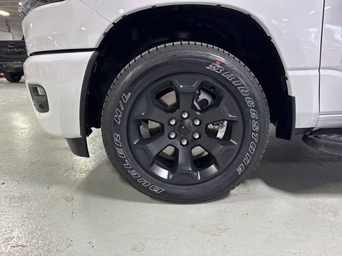 New 2026 RAM 1500 Express AWD/4WD image 9