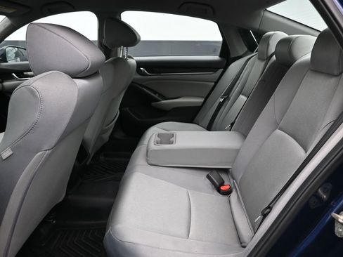Used 2019 Honda Accord LX image 22