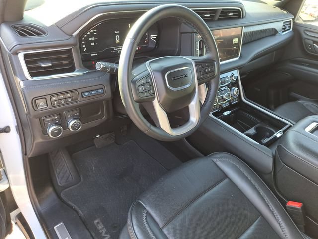 Used 2024 GMC Yukon Denali AWD/4WD image 13