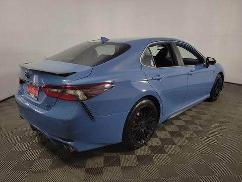 Used 2023 Toyota Camry SE w/ Convenience Package FWD image 9