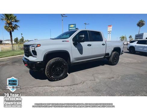 Certified 2024 Chevrolet Silverado 2500 ZR2 w/ Technology Package AWD/4WD image 8