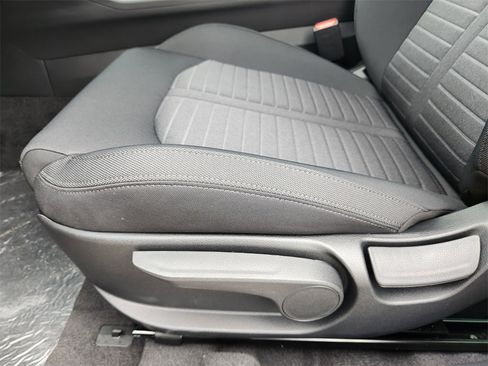 New 2026 Kia K5 LXS image 17