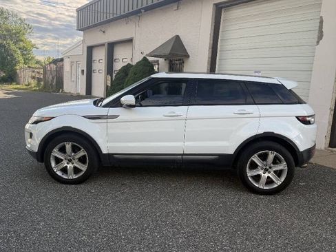 Used 2012 Land Rover Range Rover Evoque Pure Plus AWD/4WD image 4