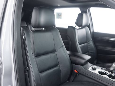 Used 2018 Jeep Grand Cherokee Limited AWD/4WD image 28