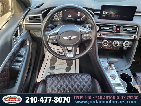Used 2022 Genesis G70 3.3T image 13