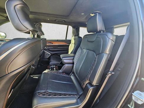 Used 2021 Jeep Grand Cherokee L Summit image 12