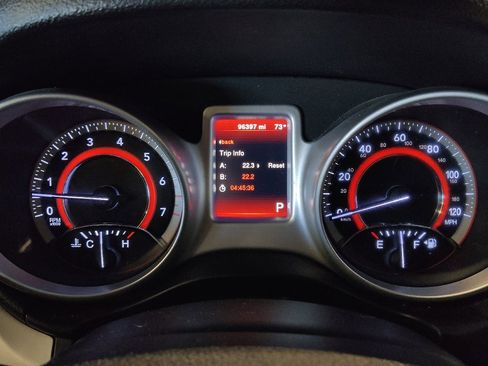 Used 2017 Dodge Journey SXT w/ Comfort/Convenience Group AWD/4WD image 23