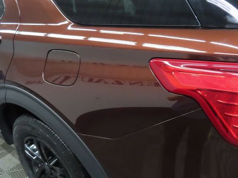 Used 2020 Ford Explorer XLT w/ Equipment Group 202A image 42