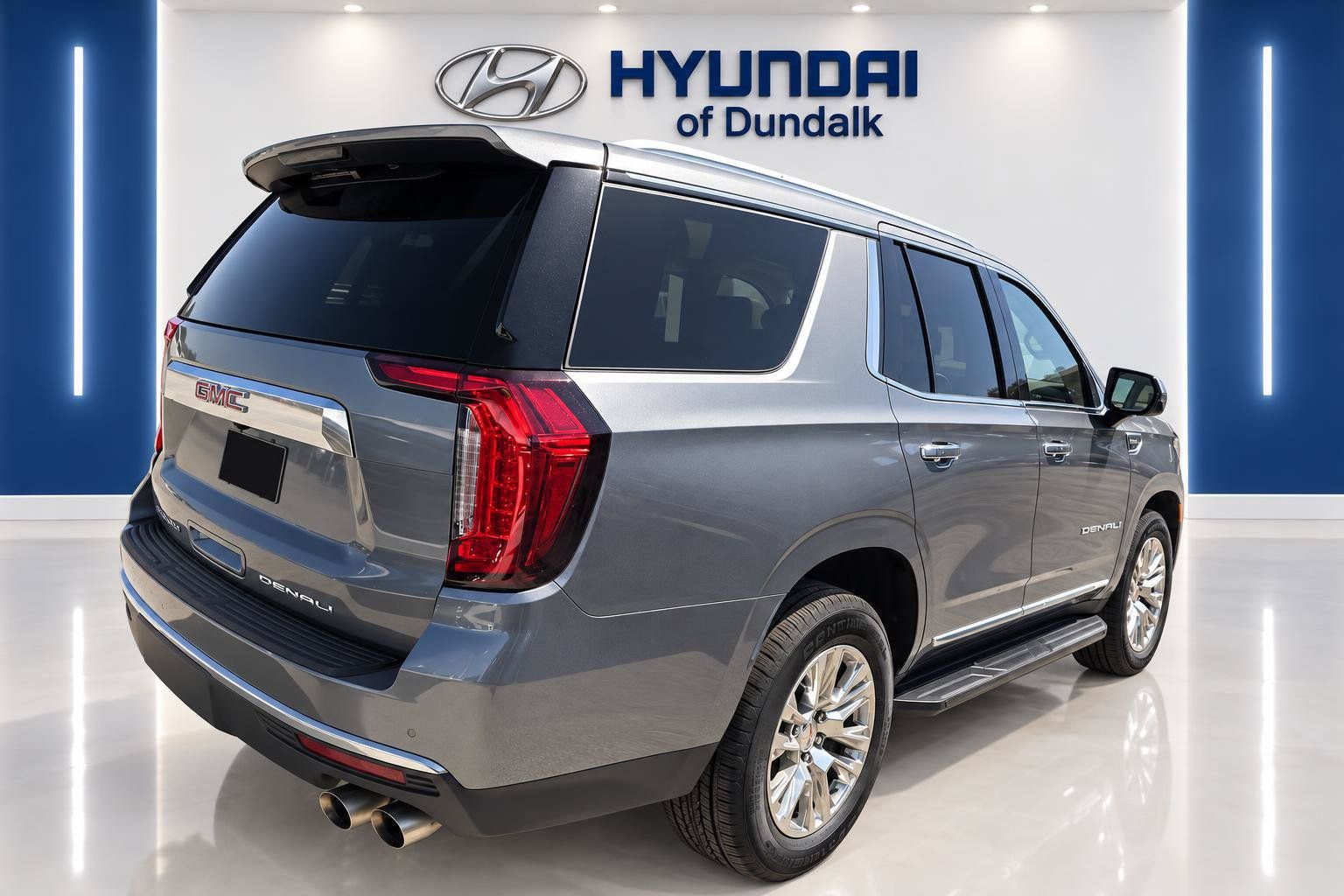 Used 2021 GMC Yukon Denali AWD/4WD image 4