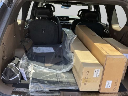 New 2026 Kia EV9 GT-Line image 8