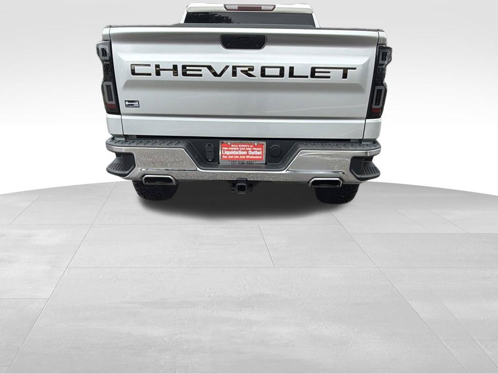 Used 2021 Chevrolet Silverado 1500 LT w/ Z71 Off-Road Package AWD/4WD image 11