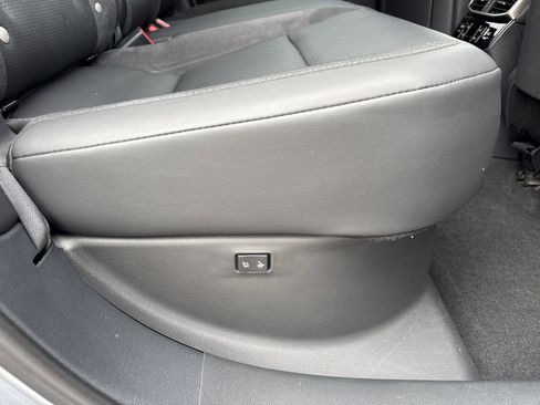 Used 2023 Lexus RX 350 FWD w/ Accessory Package image 32