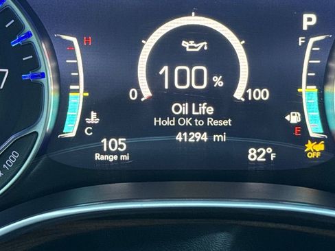 Used 2021 Chrysler Pacifica Pinnacle image 24