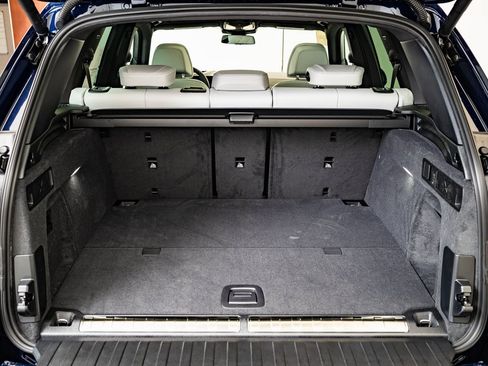 New 2026 BMW X5 xDrive50e w/ M Sport Package image 17