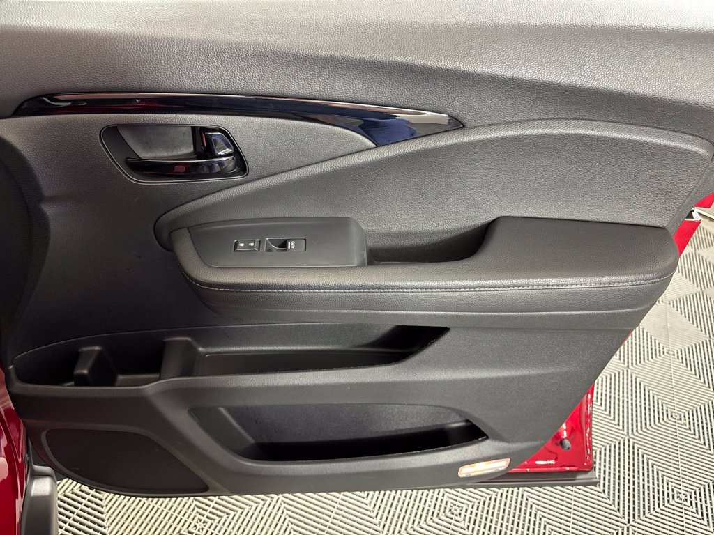 Certified 2023 Honda Passport Elite image 23