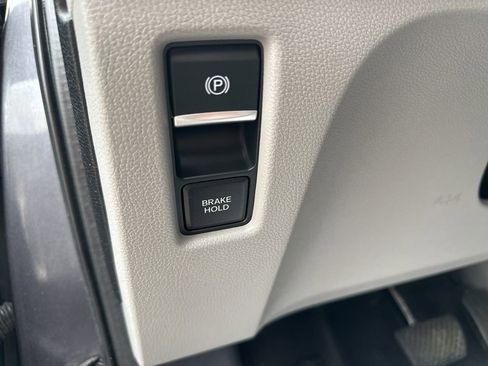 Used 2022 Honda Odyssey EX image 16