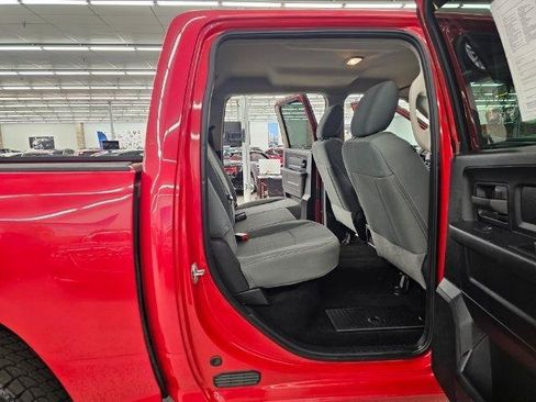 Used 2014 RAM 1500 Express AWD/4WD image 11