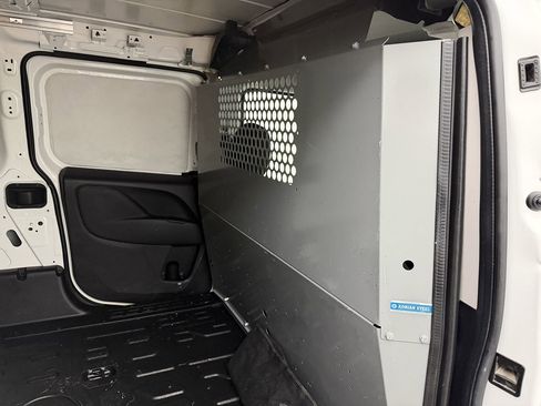 Used 2020 RAM ProMaster City Tradesman image 17