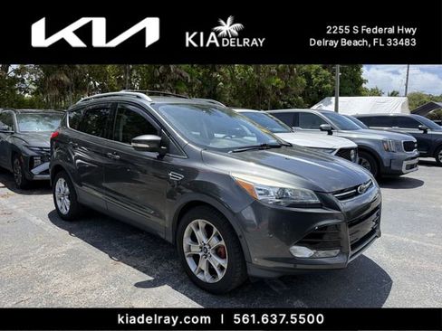 Used 2016 Ford Escape Titanium w/ Equipment Group 301A AWD/4WD image 6