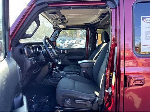 Certified 2021 Jeep Wrangler Unlimited Sport image 11