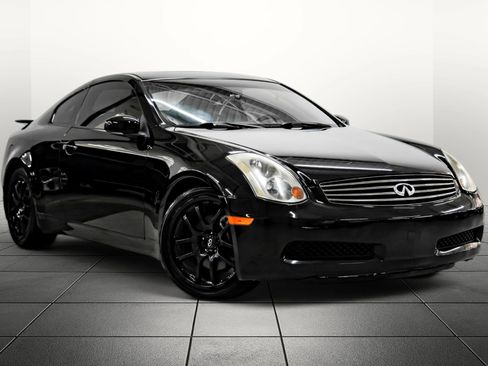 Used 2005 INFINITI G35 Coupe w/ (P01) Premium Pkg RWD image 7