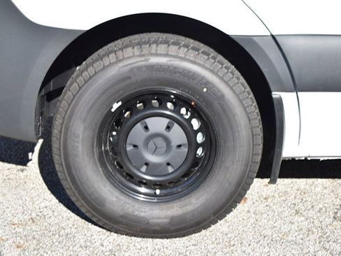 New 2025 Mercedes-Benz Sprinter 2500 image 13