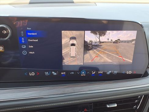 Used 2026 Chevrolet Tahoe Premier image 18