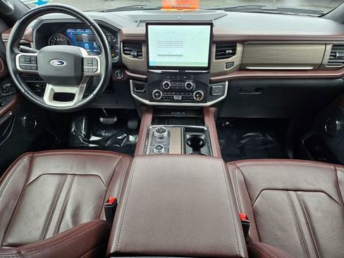 Certified 2024 Ford Expedition Max Limited image 9