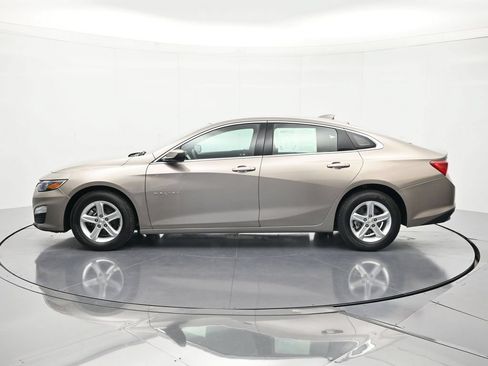 Certified 2024 Chevrolet Malibu LT FWD image 8