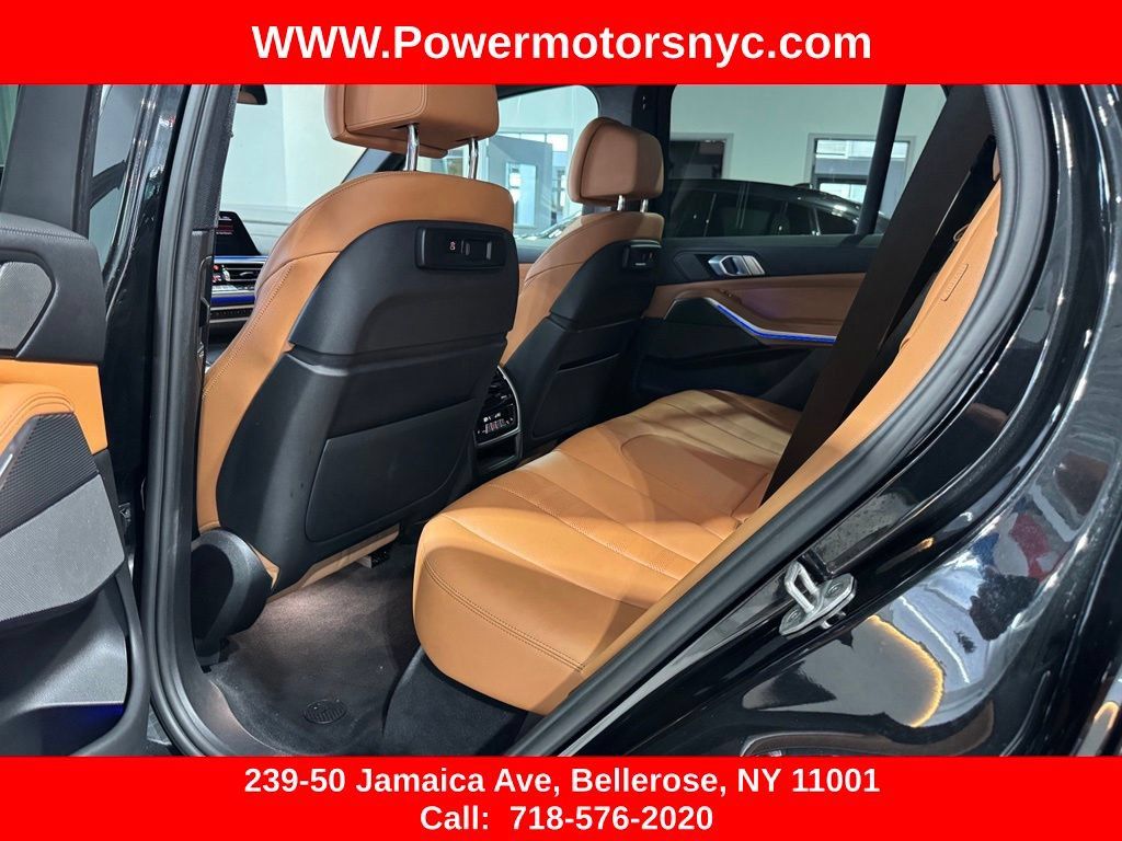 Used 2021 BMW X5 M50i w/ Premium Package AWD/4WD image 22
